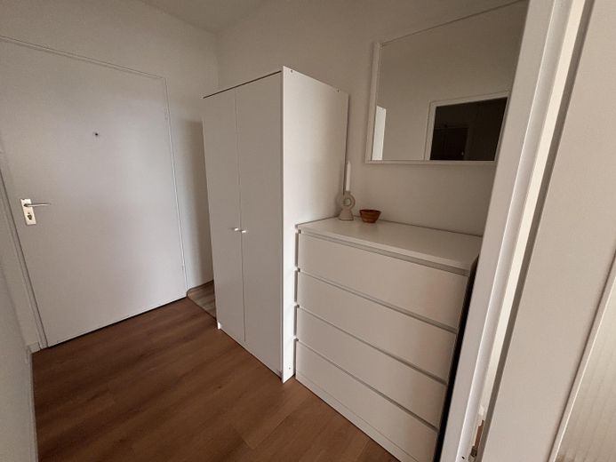 Möblierte 1-Zimmer-Wohnung mit großem Balkon und Blick ins Grüne in Liederbach – Foto 7
