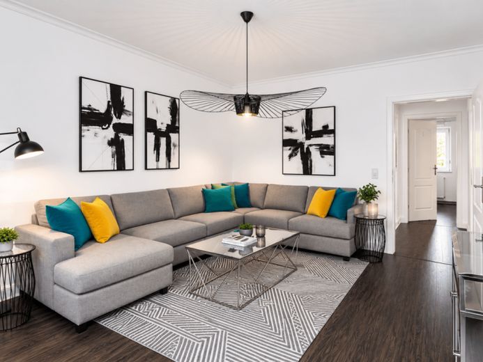 Seltene Erdgeschosswohnung mit Gartenanteilen, 2 Bädern und 120 m² Wohnfläche – Foto 1