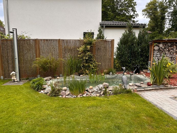 Gartendusche/Gartenteich