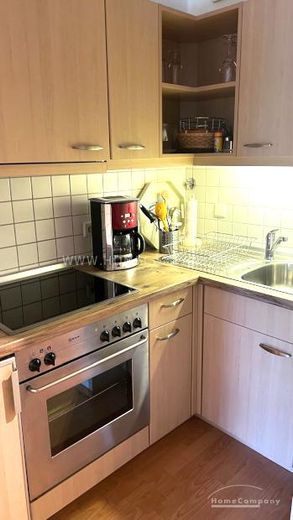 Ahlem, Möbliertes Apartment mit Loggia, Lift, Internet und TG-Stellplatz – 4ce8bb79c67290504a7e17f6fdf8a6f674d1aaad.jpg