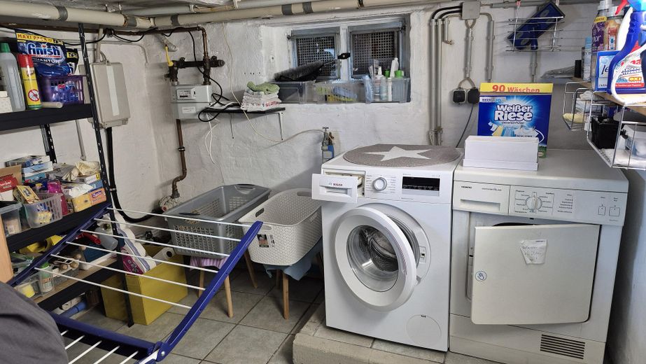 Charmantes Einfamilienhaus in ruhiger zentraler Lage – Keller1