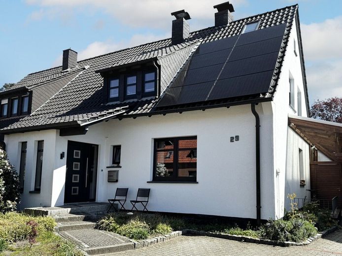 RESERVIERT: Kernsaniert &amp; zentral gelegen: Doppelhaushälfte in gefragter Wohnlage von Heukamps Tannen! – Bild 3