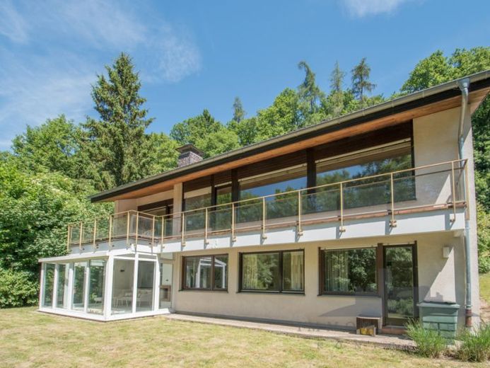 Maison d’architecte dans un emplacement privilégié en lisière de forêt à Königstein - sans commission – Photo 1