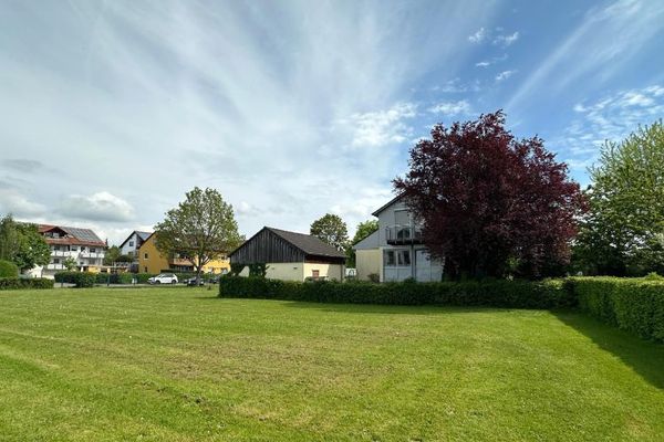 Family paradise!! Duplex with Space -Available