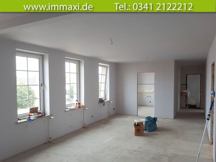 GEPFLEGTES MEHRFAMILIENHAUS MIT 3 WOHNUNGEN (VERMIETET) mit 4,99 % RENDITE – Sanierung-2020-1.OG-(6)