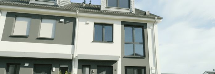 WRS Immobilien - Niederdorfelden - neuwertiges Reihenendhaus mit guter Ausstattung + Garage