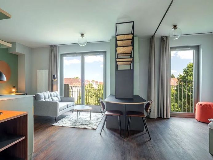 Stilvolle 1-Zimmer-Wohnung mit Balkon zur unbefristeten Miete im RIX Neukölln – Foto 1