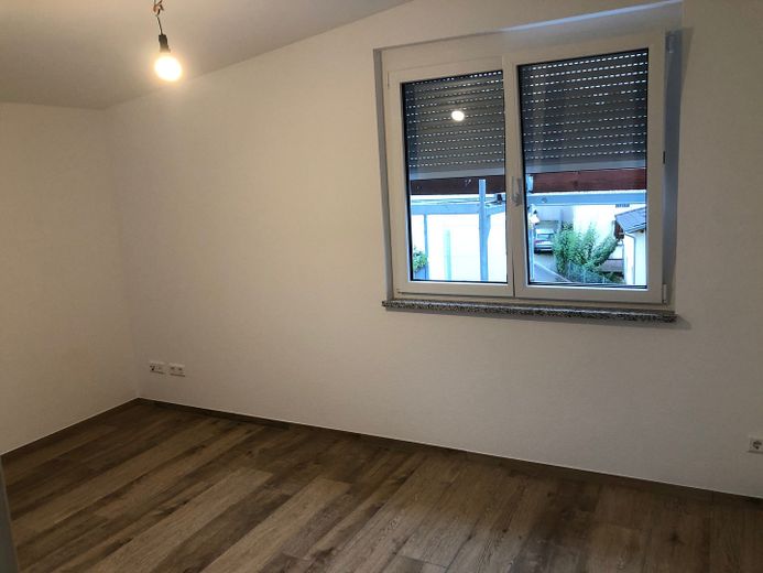 tolle 3 Zimmer Dachgeschosswohnung – Schlafzimmer