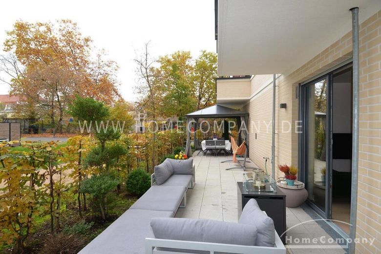 Luxuriöse, möblierte Wohnung in Schmargendorf mit großer Terrasse – 7d4d32f2c8b59b8fe2d5cd579b86924fc2a65499.jpg