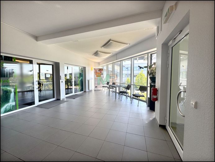Sicher investieren: Praxis im Ärztehaus Landau-Queichheim – 2. OG Foyer (2)