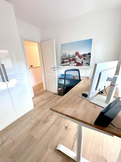 Energieeffizienzklasse A+: Exklusive DHH in bester Lage von Duvenstedt – Provisionsfrei – Arbeitszimmer