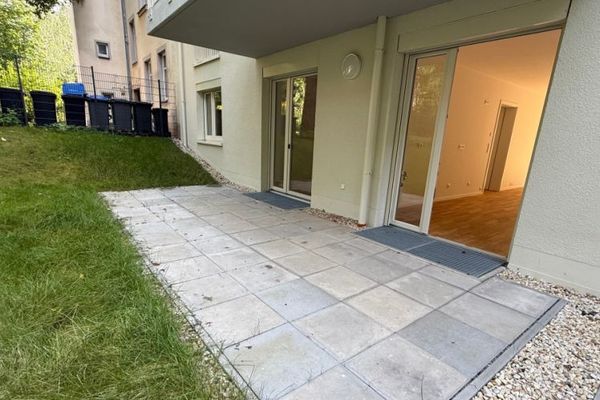 Stilvoll WOHNEN / barrierefrei mit ebenerdiger/großer Terrasse u.v.m.