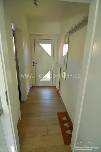 Modern möblierte Einzimmerwohnung in Kiel Klausbrook – 62a7ea40d5c47baa6227993e6f057cee93db9d64.jpg