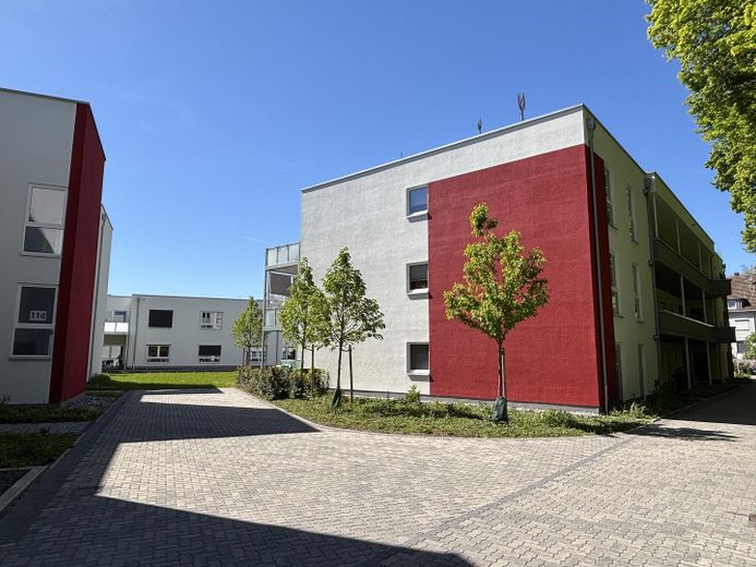 Mehrgenerationen Wohnanlage „Gabelsberger Straße“ ruhiges und grünes Wohnen zentral in Wanne-Süd – Seitenansicht