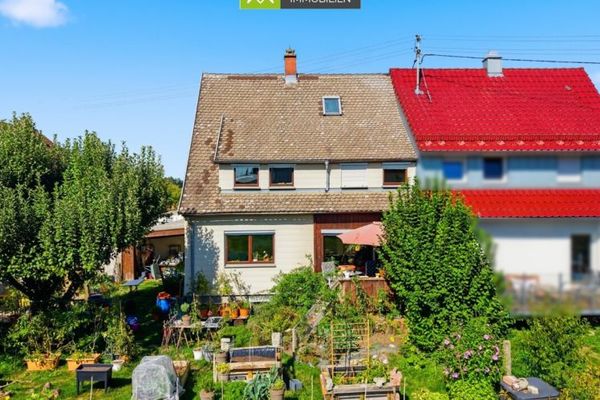 360° | Viel Raum für neue Ideen: Doppelhaushälfte mit Potenzial in Finningen