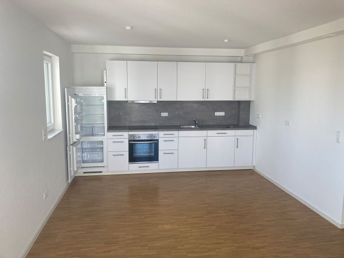 2 ZKB, Einbauküche, Dachterrasse, Keller, Neubau 2018 – Küche und Essbereich