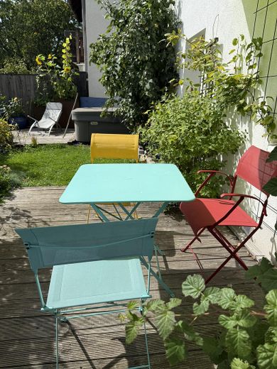 Haus für Individualisten + Genießer – Südterrasse Sitzplatz