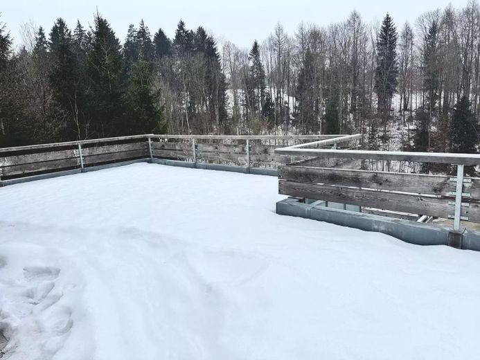 Wymarzone 3-pokojowe mieszkanie z tarasem na dachu w Miesbach – Terrasse