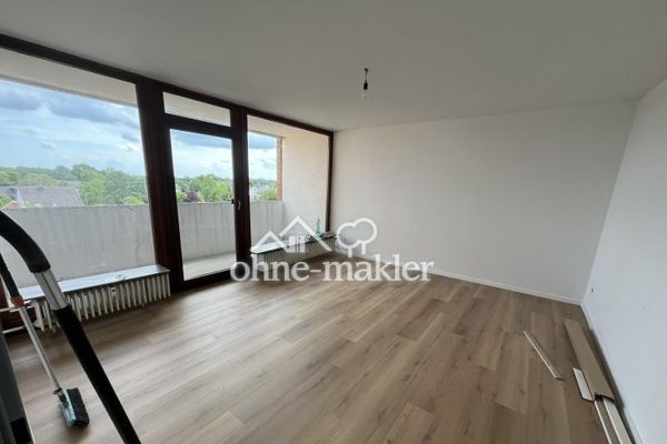 Versmold Westdamm 3 pièces, cuisine, salle de bains, balcon orienté sud, 75 m²