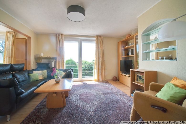 ***Besondere Wohnung mit viel Flair. Lichtdurchflutet geräumig und ideal für zwei Mitarbeiter oder eine Familie! Dortmund Berghofen – fad88154bce9ff046cb925c79de8614ee9ad1003.jpg