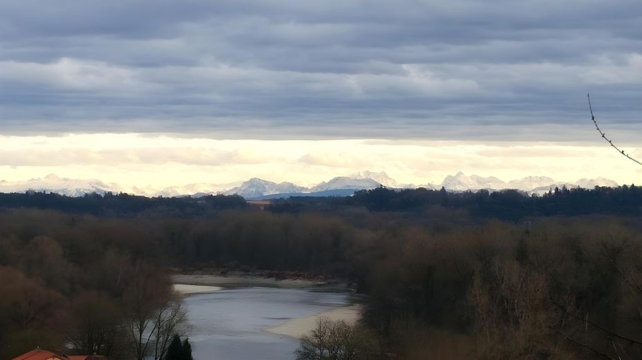 Neuwertige, bezugsfreie 3,5 Zimmer Gartenwohnung in Altmühldorf mit Inntalblick! – Foto 5