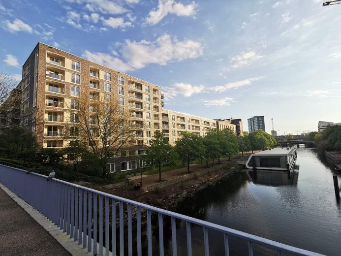 Wohnen am Wasser - Eigentumswohnung in begehrter Lage – Mittelkanal