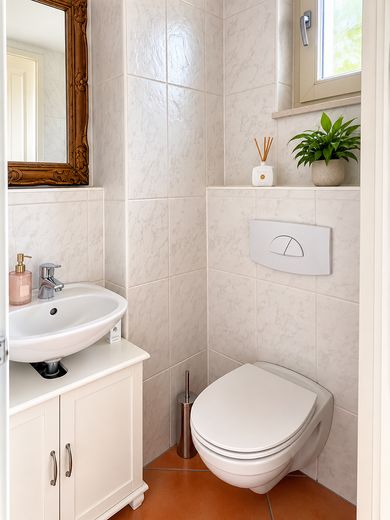 Reiheneckhaus – Gäste-WC