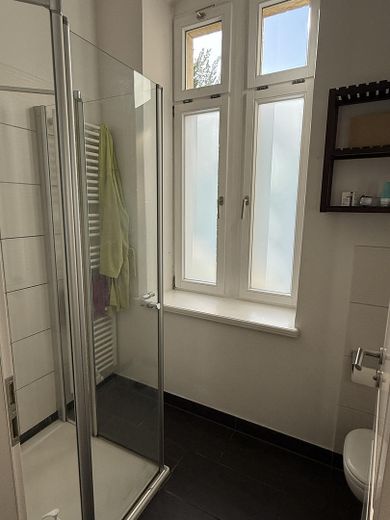 Gäste-Bad mit Dusche
