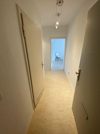 Gotowe do zamieszkania, jasne mieszkanie 2-pokojowe, Prenzlauer Berg, ogrzewanie miejskie – Flur 2
