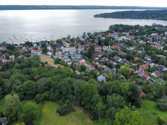 DER SCHÖNSTE PLATZ IN BAYERN -SEEBLICK INKL. – Foto 1