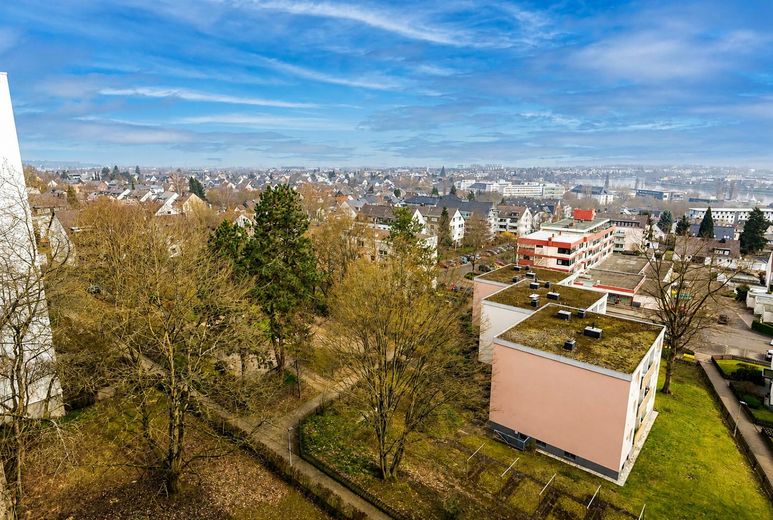 Well-maintained 3-room apartment with balcony, elevator and underground garage in Koblenz-Metternich – commission-free – Foto 5