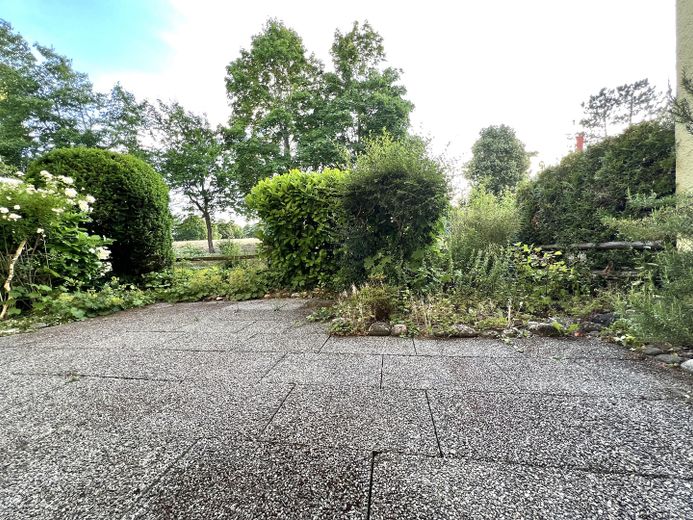 Sehr gepflegte 2,5-Zimmer-Wohnung in Top-Lage mit Terrasse, Garten,Garage in Ro... – Foto 12