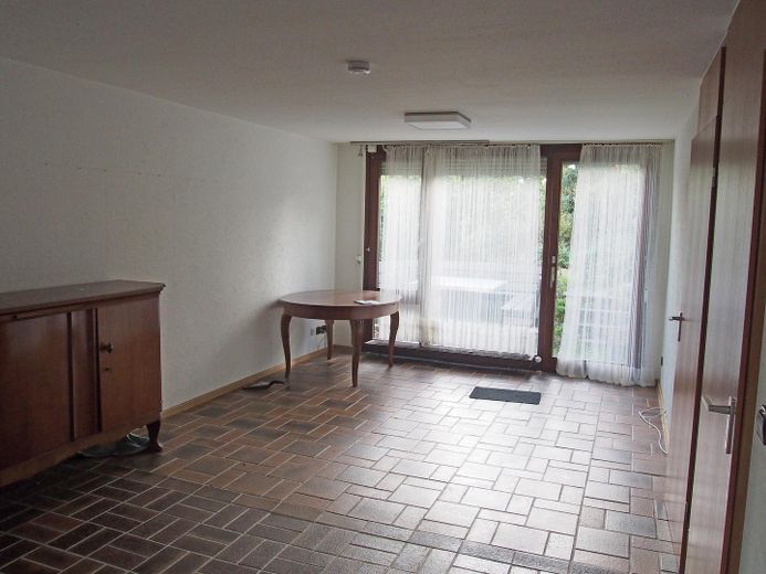 Casa indipendente e spaziosa in una posizione tranquilla e privilegiata (Bietigheim-Lug) – Einliegerwohnung