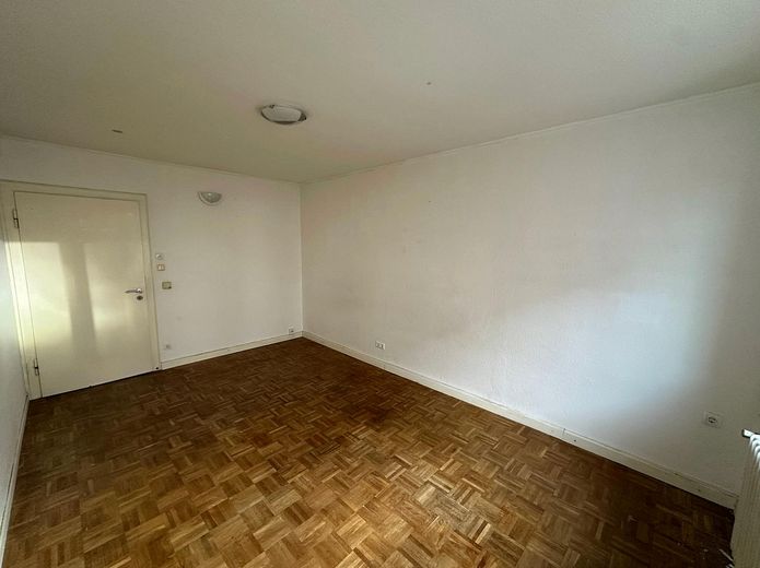 Attraktive Innenstadtlage in Düsseldorf - 3,5 Zimmer Wohnung – Zimmer