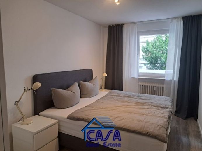 WESTEND-NORD: neu möblierte 3 Zimmer Wohnung mit Balkon und Skyline Blick – Foto 1