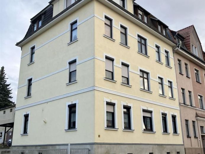 MFH mit Garagen, Hinterhaus und einem extra Grundstück! – Foto 1