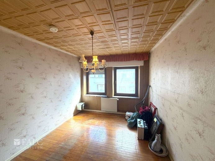 Charmantes Reihenmittelhaus mit Garten in zentraler Lage – Schlafzimmer 2 1.OG