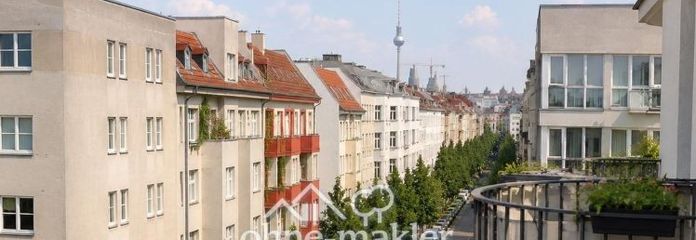 Sonnige 2-Zimmer-Neubauwohnung aus 2013 mit Südbalkon & Fernsehturmblick – 5. OG, TG-Stellplatz
