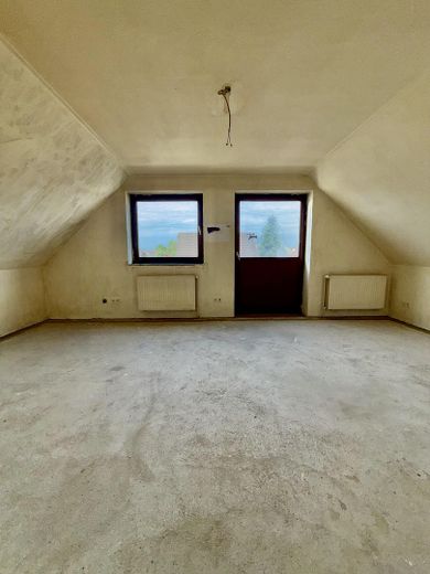 Seltene Gelegenheit in Delmenhorst: 150 m², großer Garten, viel Ausbaupotenzial – provisionsfrei – 5. Schlafzimmer OG