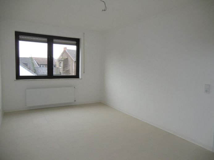 Großzügige 2 Zimmerwohnung 89m² 1 OG – Schlafzimmer