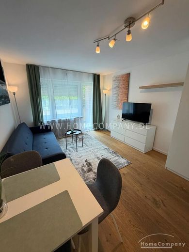 Modern furnished apartment with balcony – ec06c2a2f0b9029d0619b932776c26b4c4fc0287.jpg