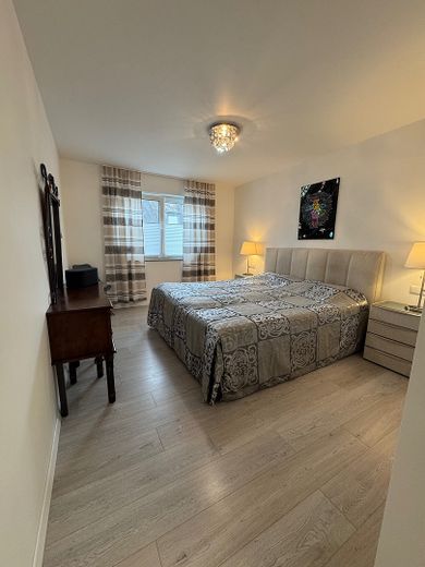 Moderno appartamento di design di 4 locali con la massima efficienza energetica – Foto 14