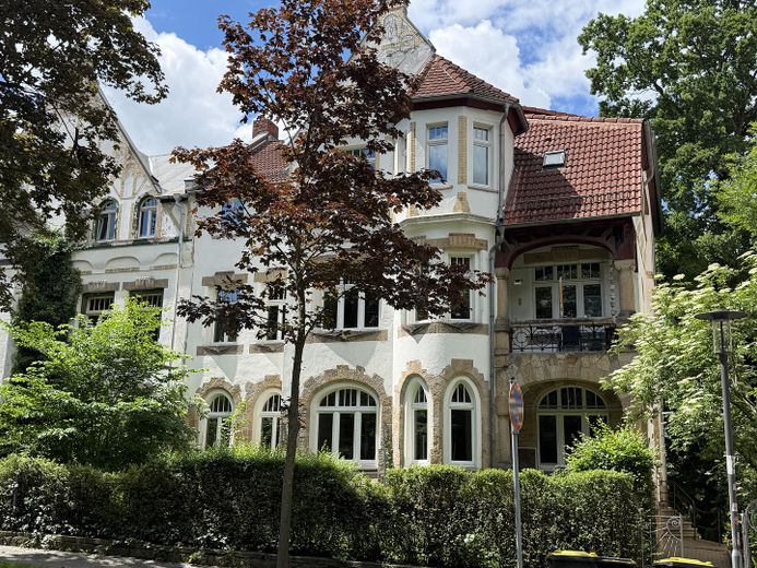 Wunderschöne großräumige 4 Raum Wohnung + Kamin & direkter Zugang zum Garten direkt am Schloßpark – Foto 20