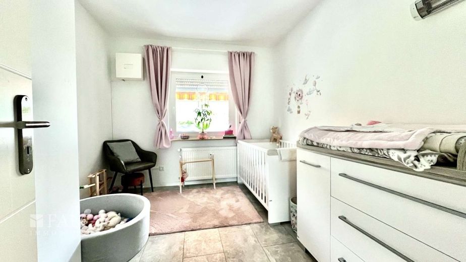 Kinderzimmer EG