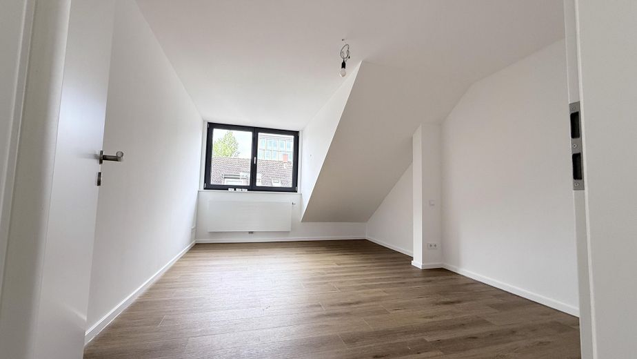 First occupancy: Living between Stadtpark and Maxtor – Schlafzimmer
