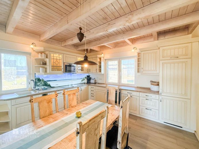 Wohnung mit Penthouse Charakter nur ca. 150 m zur Ostsee – Küche