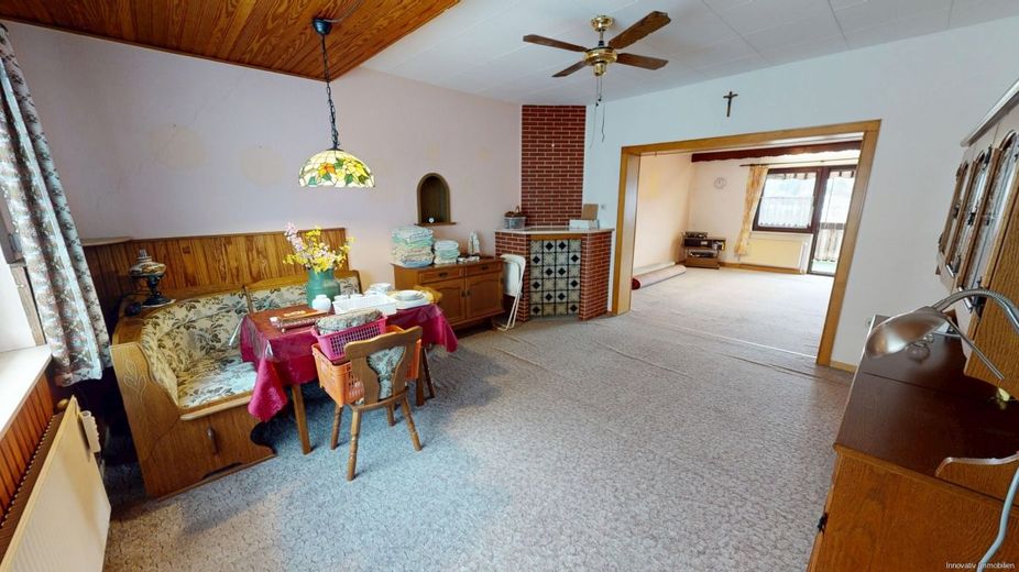 Gepflegtes Zweifamilienhaus in ruhiger Nebenstraße von Püttlingen – Esszimmer Obergeschoss