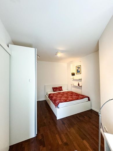 Geräumige 2 Zimmer Wohnung zentral in Prenzlauer Berg – Schlafzimmer