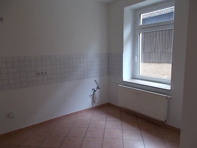 *** Großzügige 3-Zimmer mit Laminat, Wannenbad und Balkon! Carport oder Stellplatz mgl. – DSCN0026