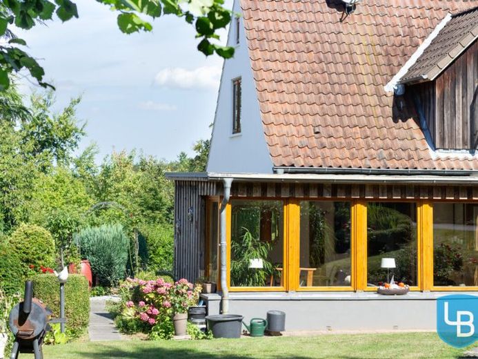 Zuhause für die Familie – EFH mit Wintergarten und großem Grundstück – Foto 1